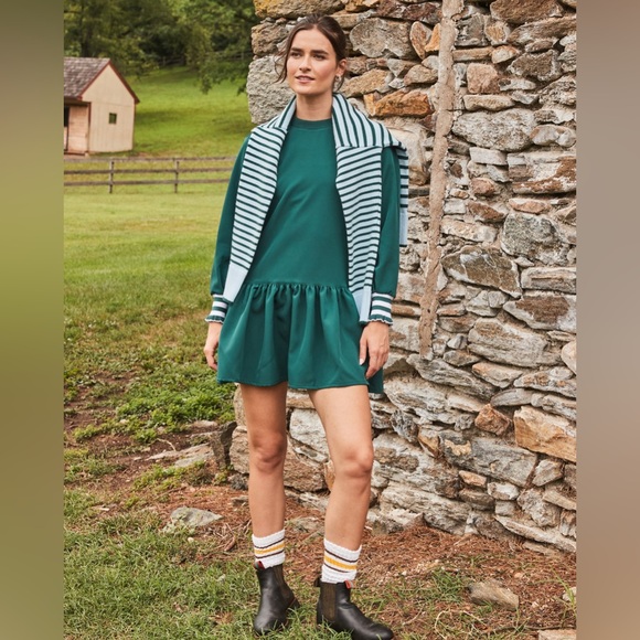 Addison Bay Dresses & Skirts - NWT Addison Bay Active Crepe Vine Dress